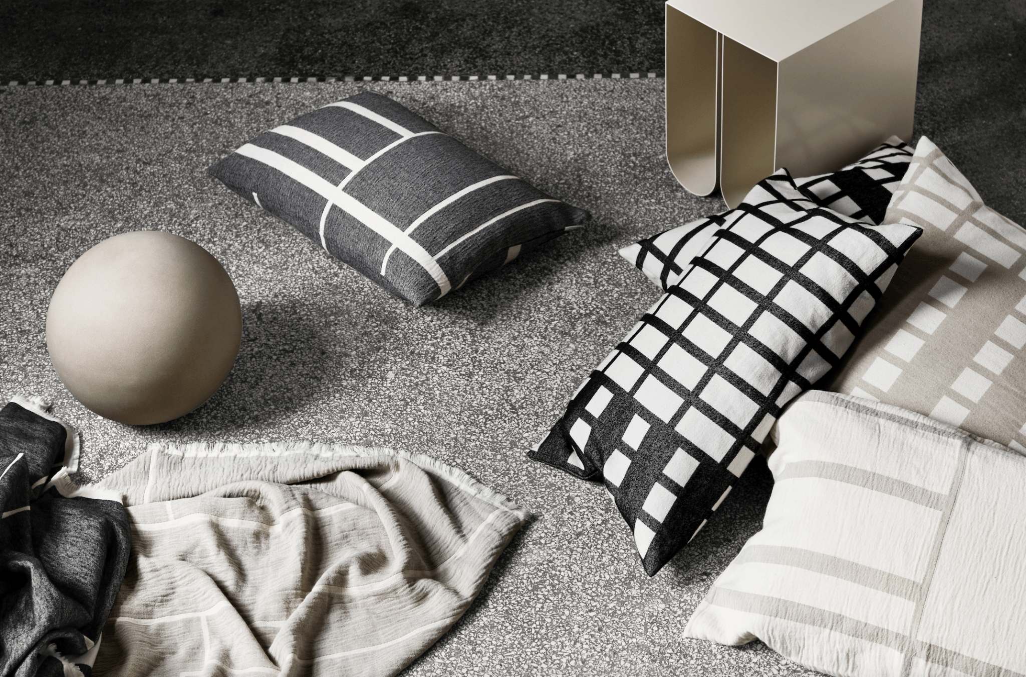 Architecture Throw - Cotton